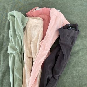 Five. H&M girls tights.  Size 18M-2T